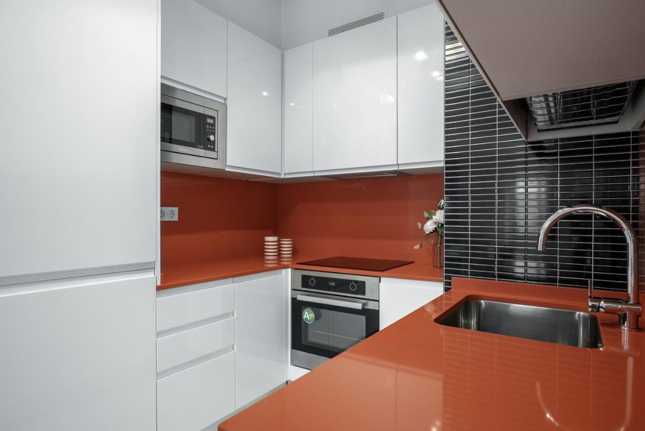 Апартаменты Picasso - Local Rentss Сан-Себастьян Экстерьер фото